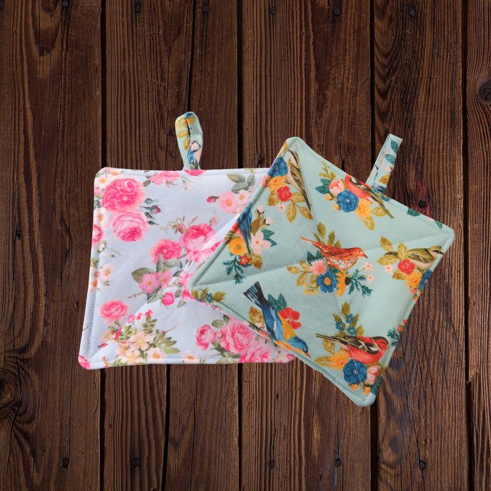 Handmade Potholder, Set of 2, Reversible Birds and Roses Quilted Hot Pads